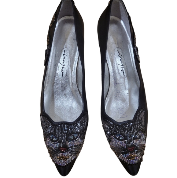 Preloved Impo Shoes - Picture 3 of 3